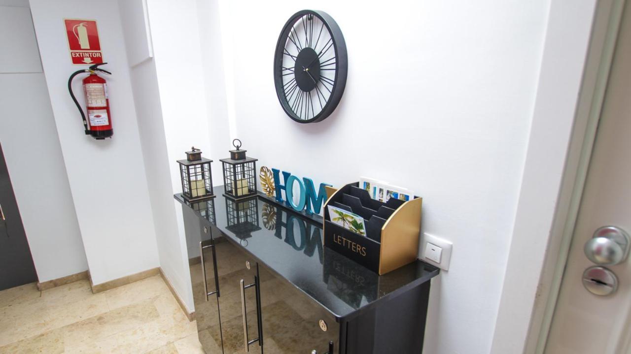 Penthouse La Paz 9 - Castle View Apartment *